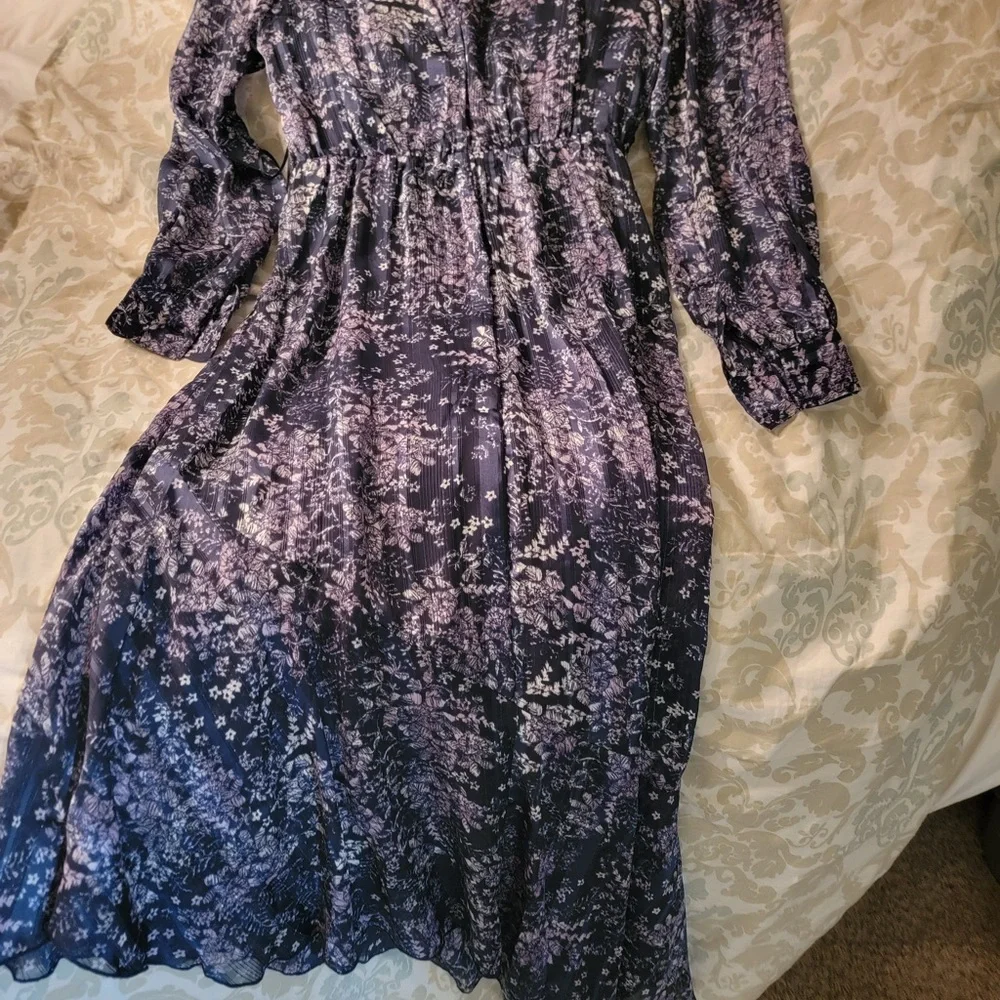 Dress - Picture 4 of 6